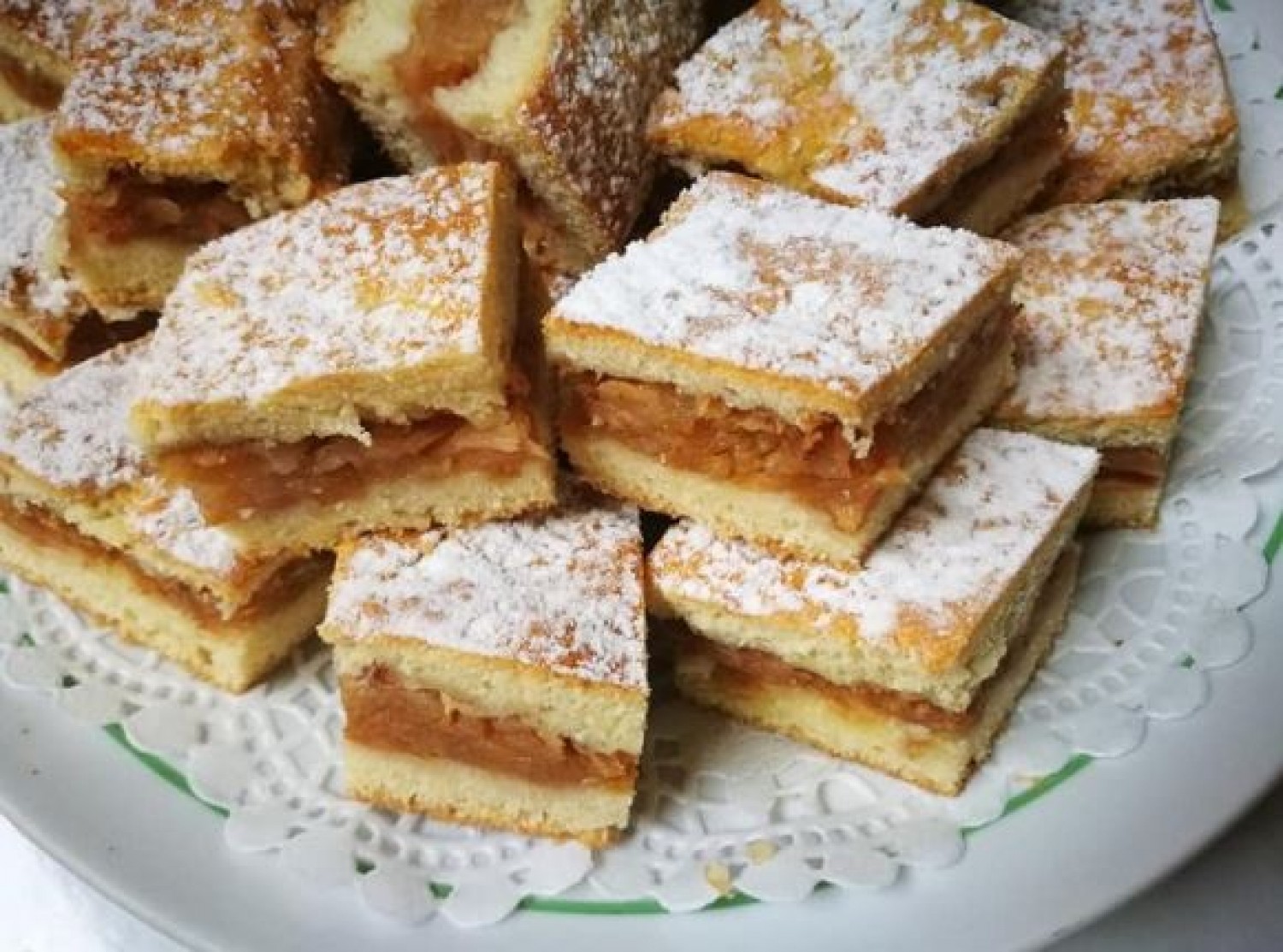 Retró almás pite - nincs túlbonyolítva, ezért ilyen finom!